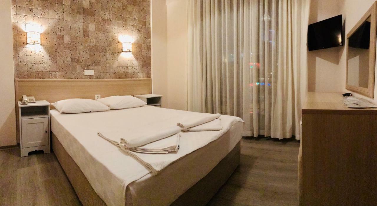 Bayram Hotel Çeşme Exteriér fotografie
